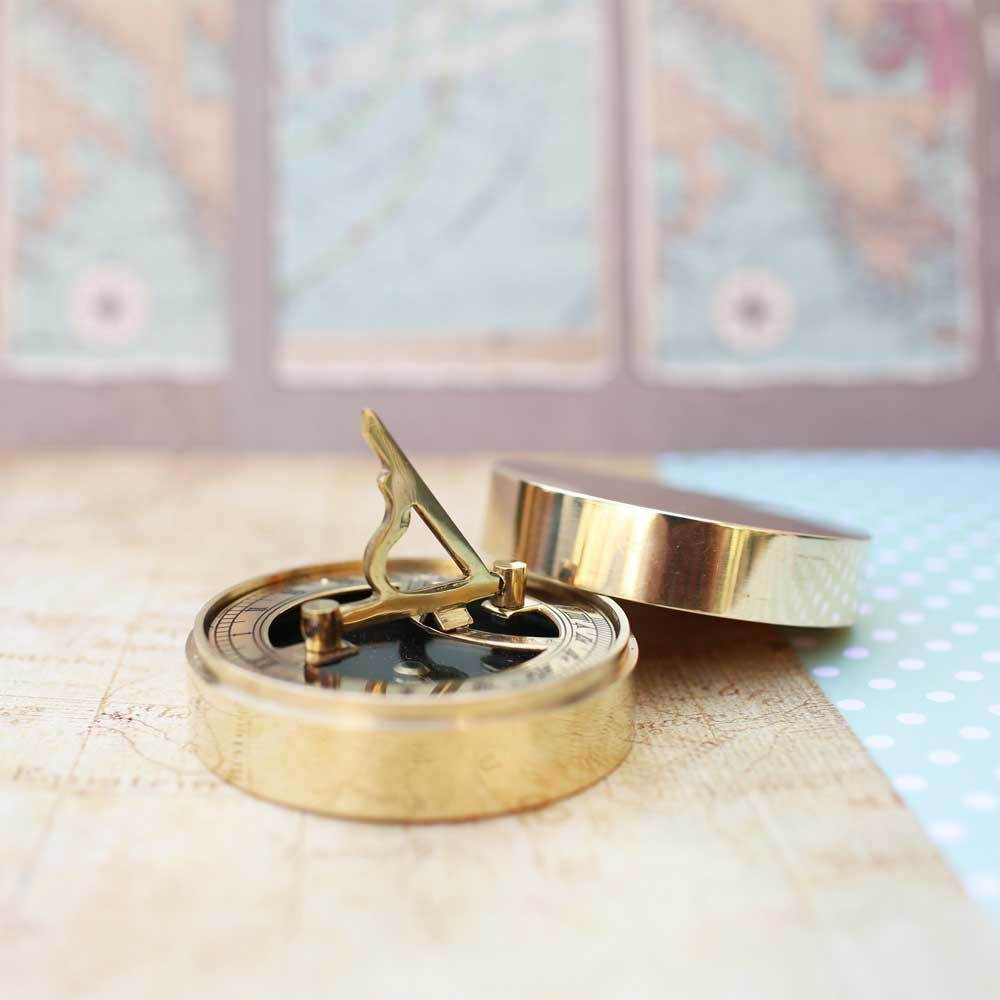 Personalized Nautical Sundial Compass - Lovesakes