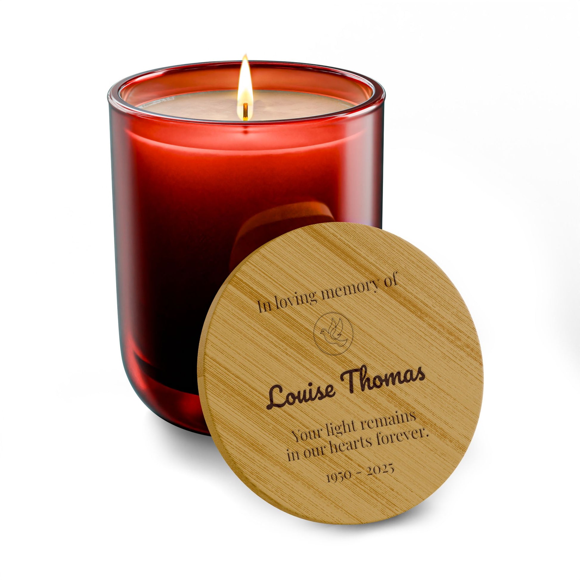 Candle with a wooden lid engraved with a message of remembrance on a white background