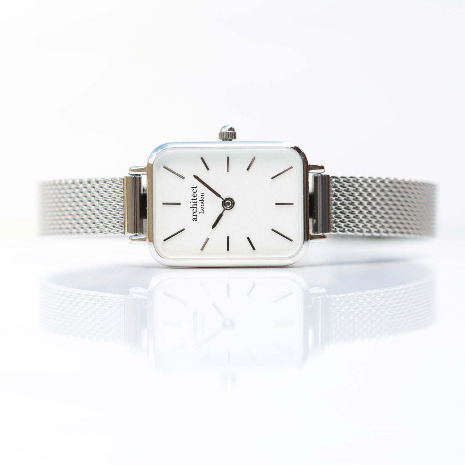 Ladies Architēct Lille Engraved Watch In Cloud Silver - Lovesakes