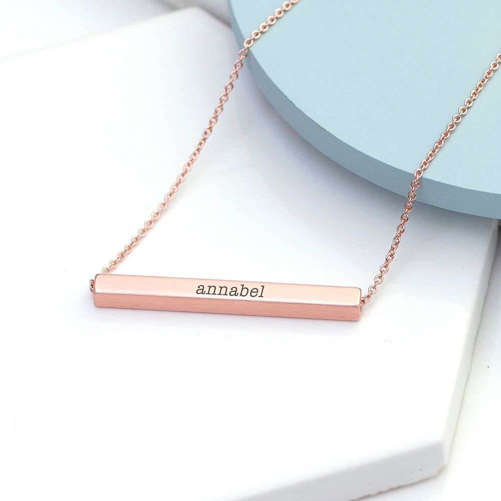 Personalized Horizontal Bar Necklace - Lovesakes