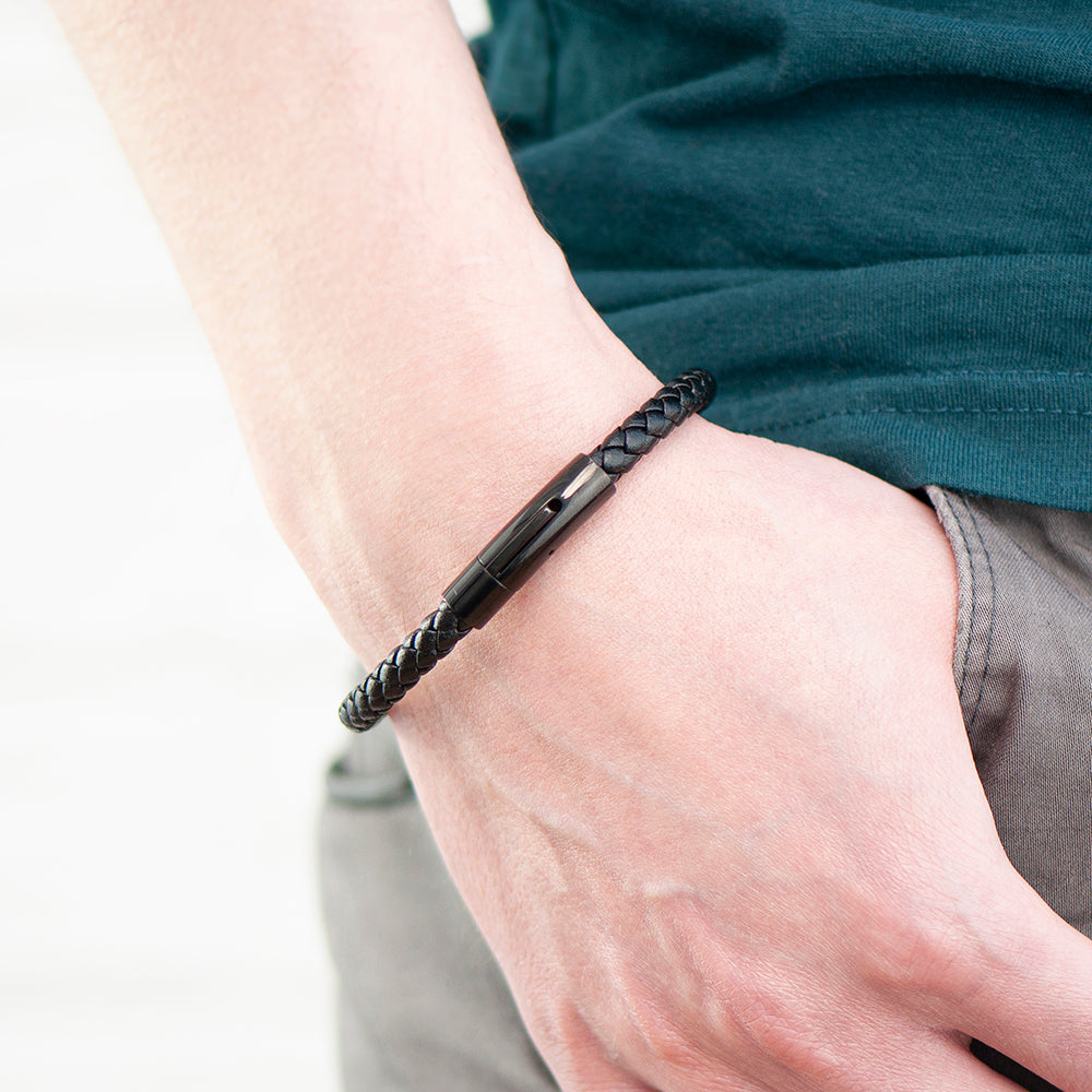 Personalized Men's Woven Black Leather Bracelet - Lovesakes