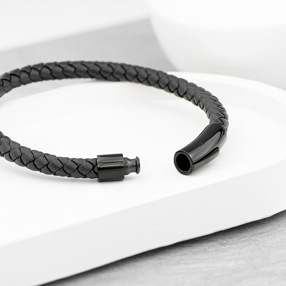 Personalized Men's Woven Black Leather Bracelet - Lovesakes