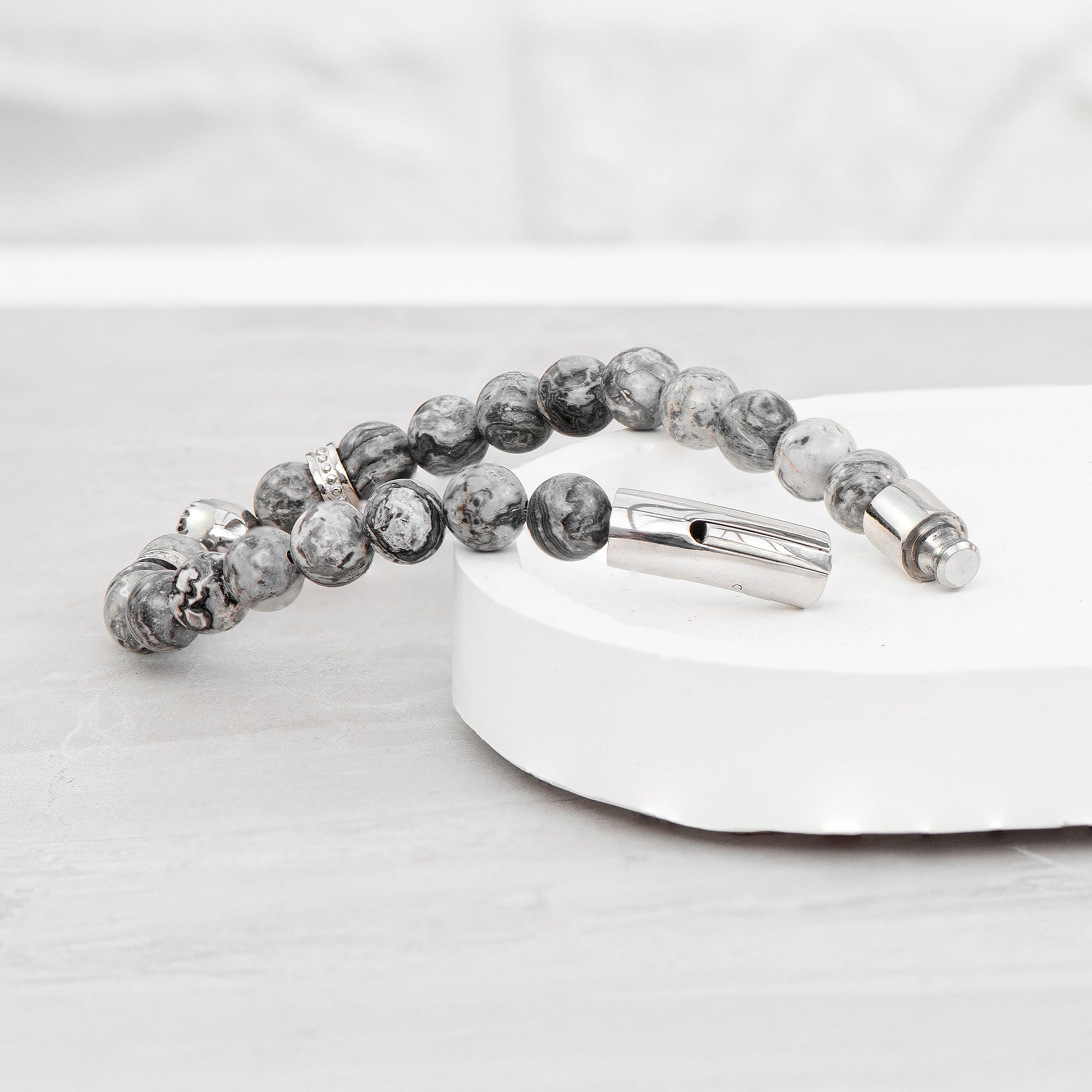 Personalized Men's Silver Lion Jasper Stone Bracelet - Lovesakes