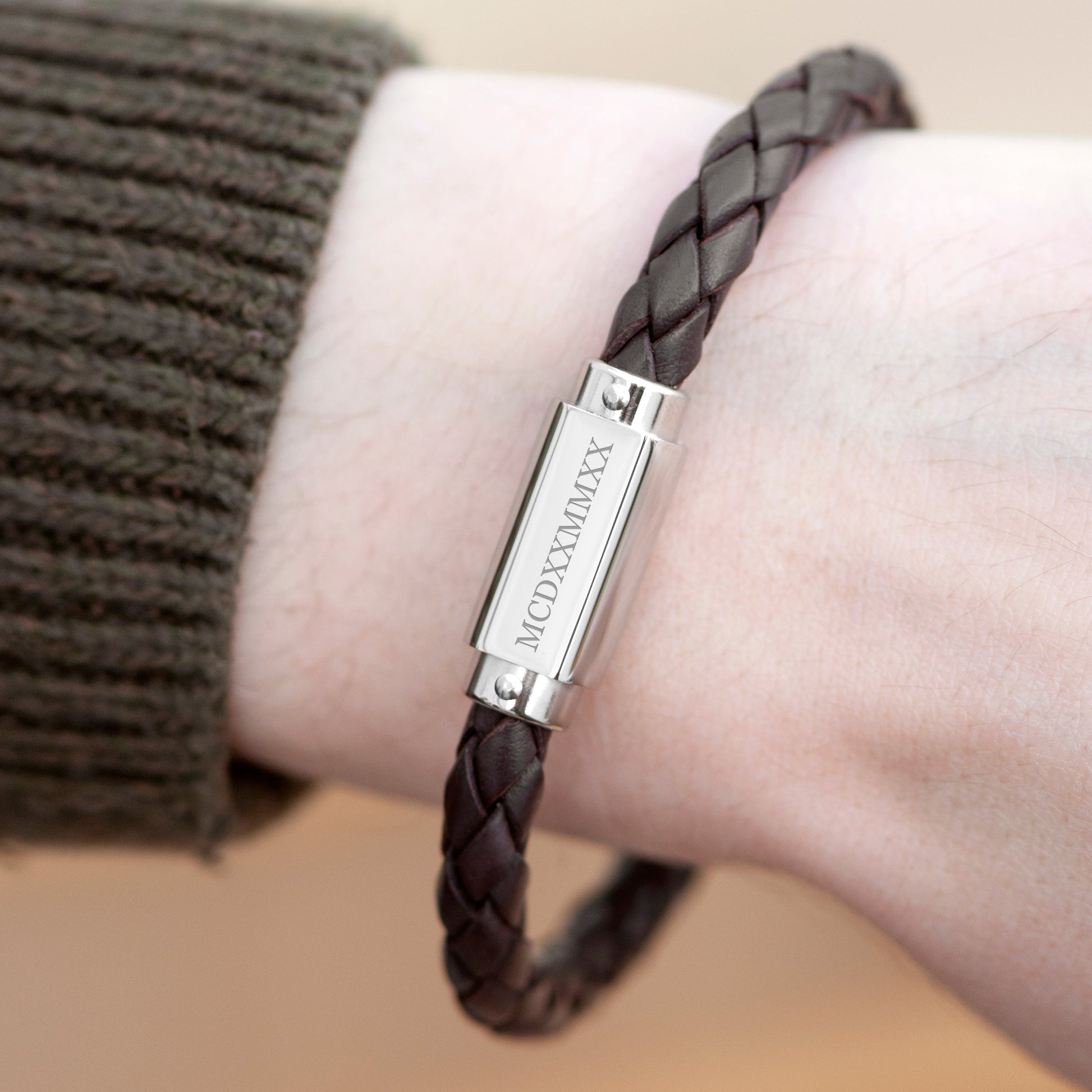 Personalized Men's Roman Numerals Luxury Brown Leather Bracelet - Lovesakes