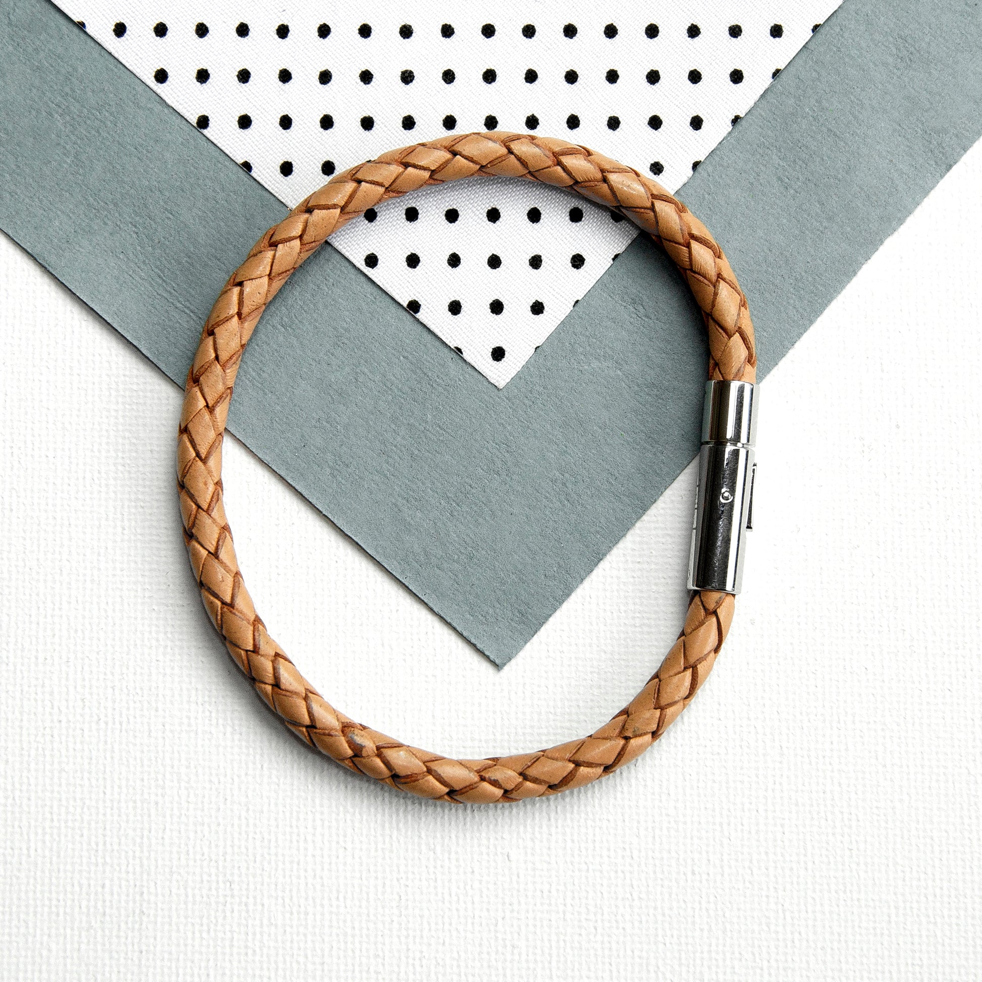 Personalized Men's Anchor Capsule Leather Bracelet - Lovesakes