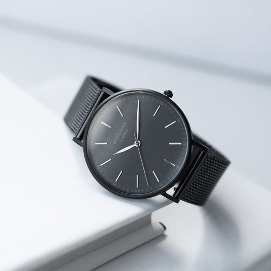Men's Handwriting Personalized Minimalist Watch - Pitch Black Mesh  Men's Watches Deeply Engraved