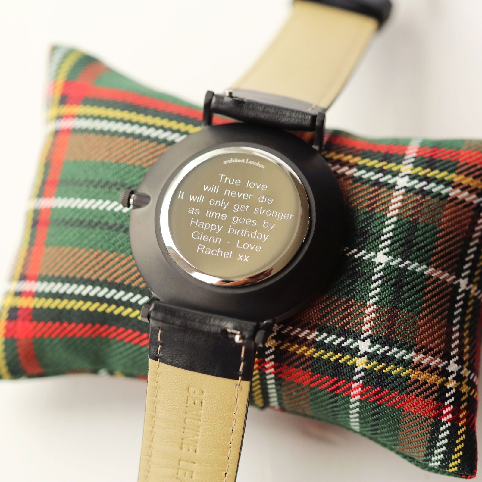 Men's Minimalist Engraved Watch In Black Strap - Black Dial  Men's Watches Deeply Engraved