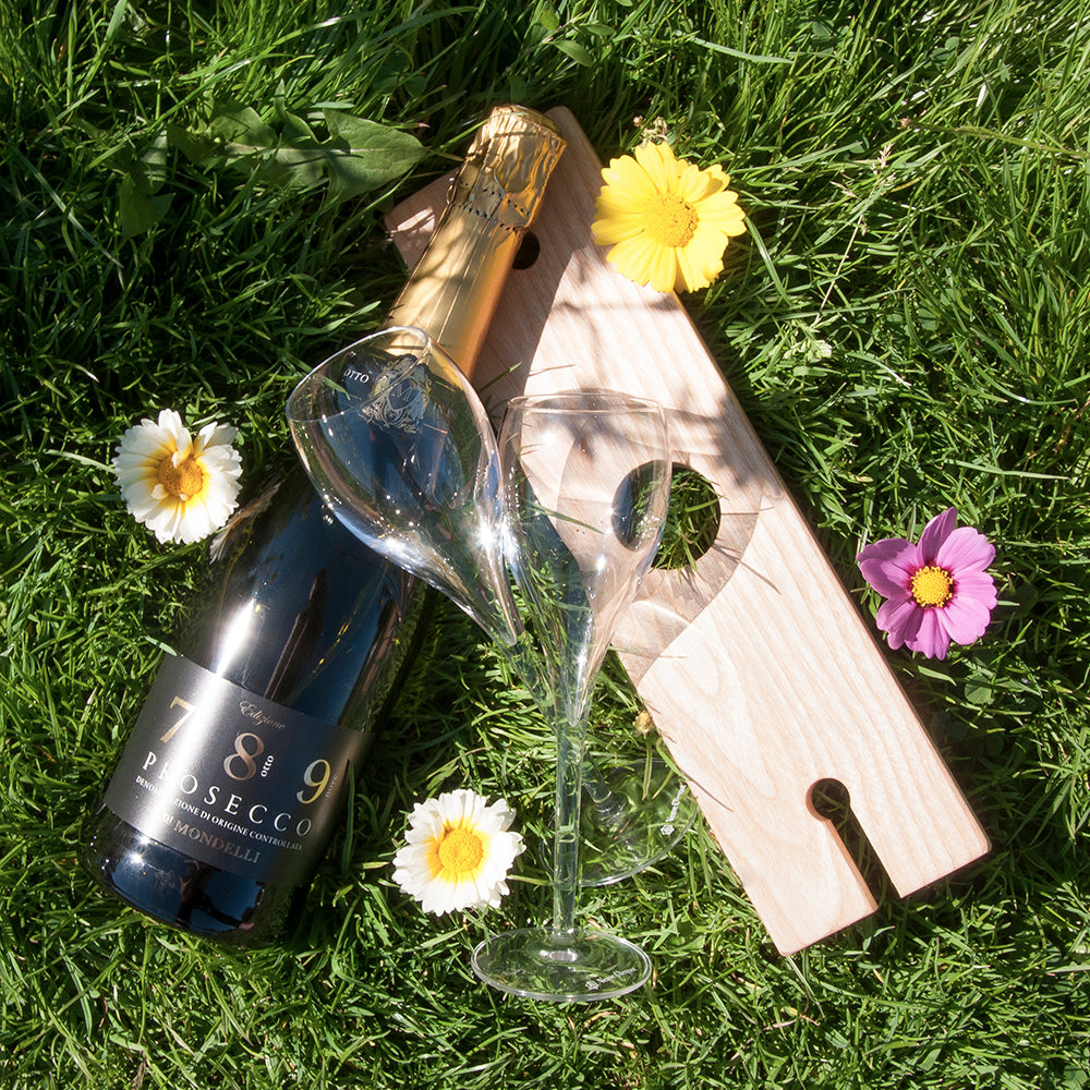 Personalised Welsh Wooden Champagne Holder - Lovesakes