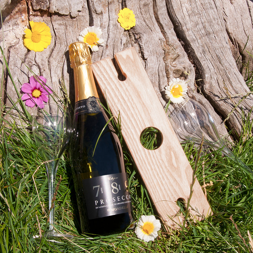 Personalised Welsh Wooden Champagne Holder - Lovesakes