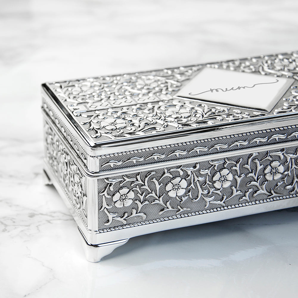 Personalized Silver Trinket Box - Lovesakes