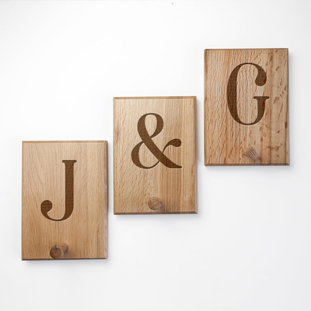 Personalized Wooden Peg Hook - Lovesakes