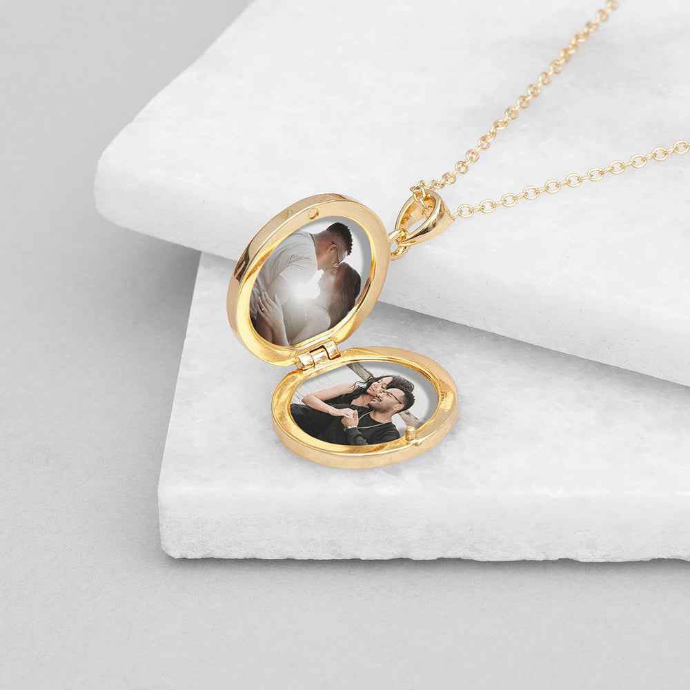 Personalized Round Photo Locket  Necklaces Deeply Engraved